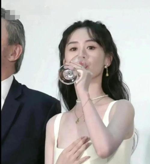 娱乐圈张杰谢娜吃瓜爆料,揭秘明星夫妻的甜蜜与争议